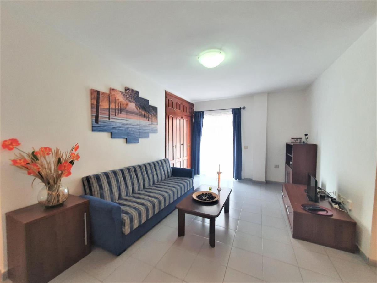 Cristi Puerto Santiago By Hrtenerife Net
